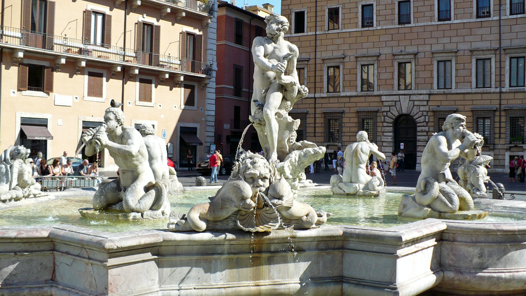 Fontana del Moro, Piazza Navona, Rome - panoramio
