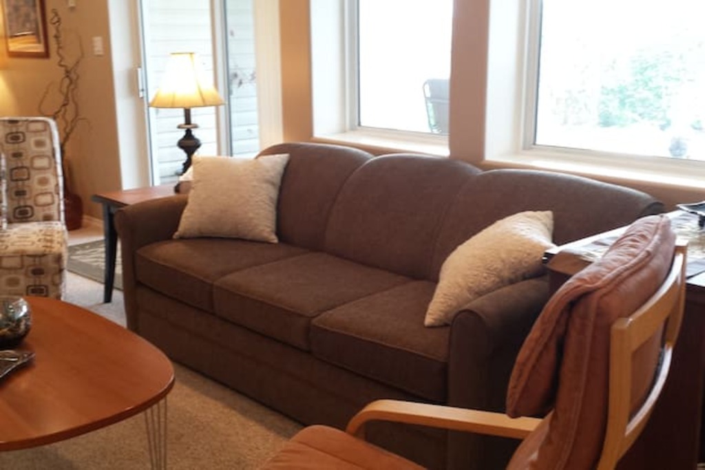 Top 13 Airbnb Vacation Rentals In Ladysmith, Canada Updated 2023