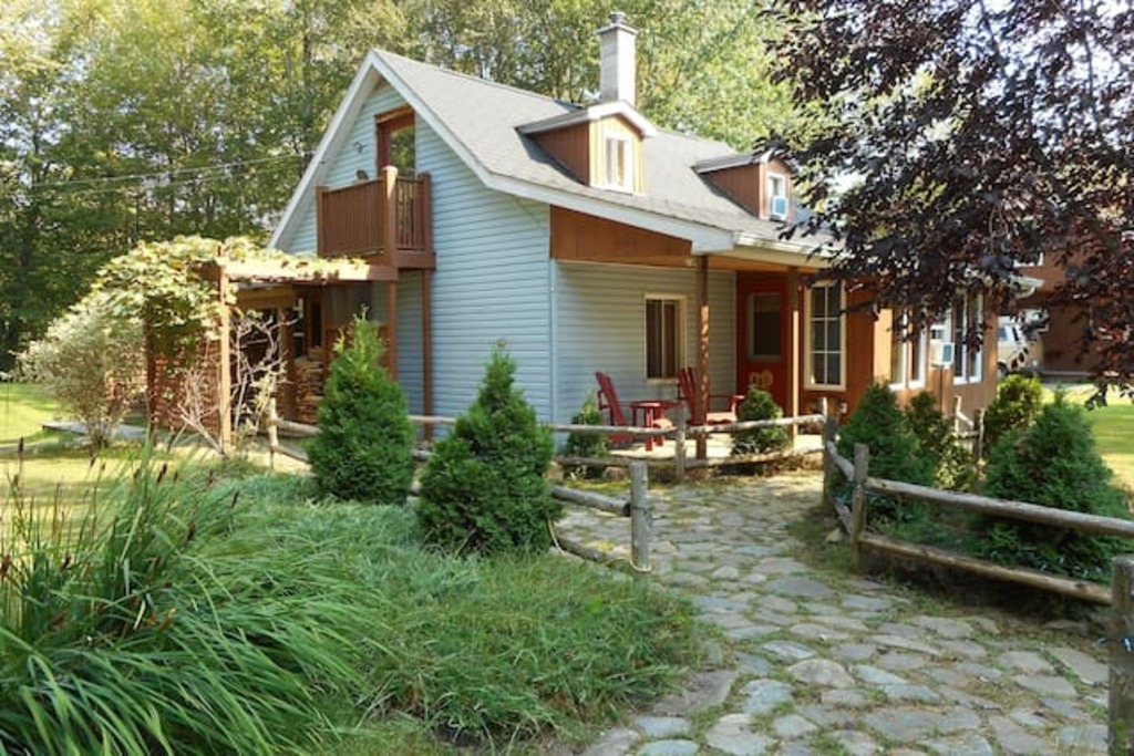 Top 11 Airbnb Vacation Rentals In Bromont, Canada Updated 2024 Trip101