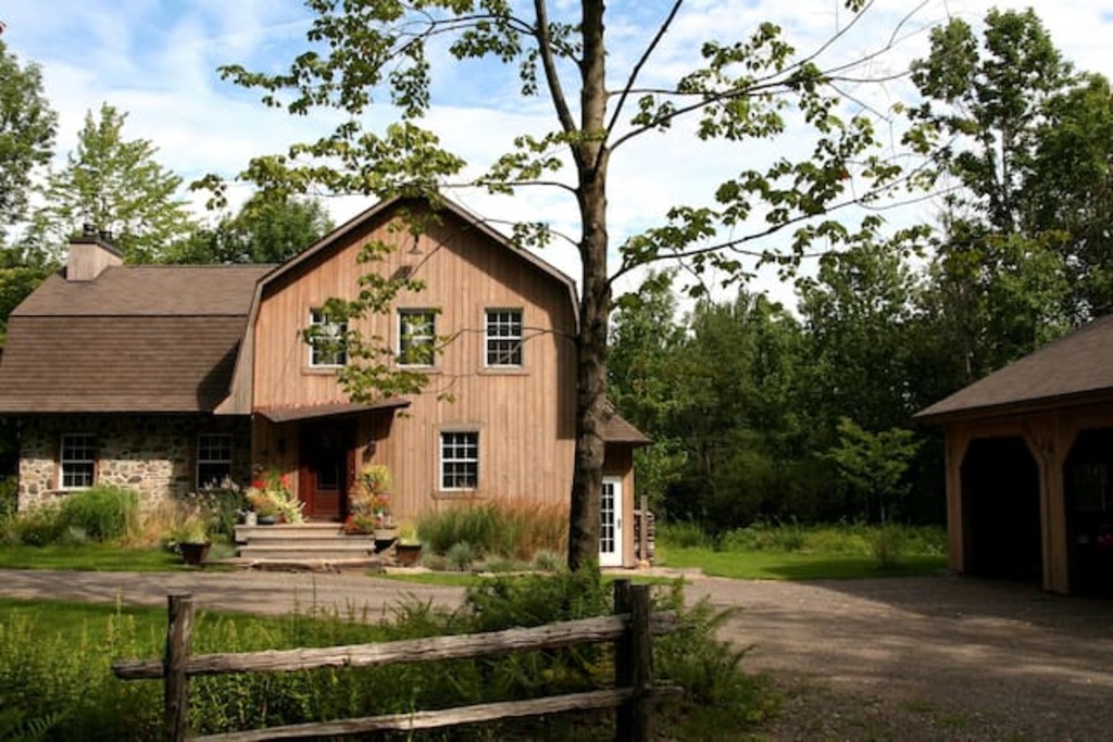 Top 11 Airbnb Vacation Rentals In Bromont, Canada Updated 2024 Trip101