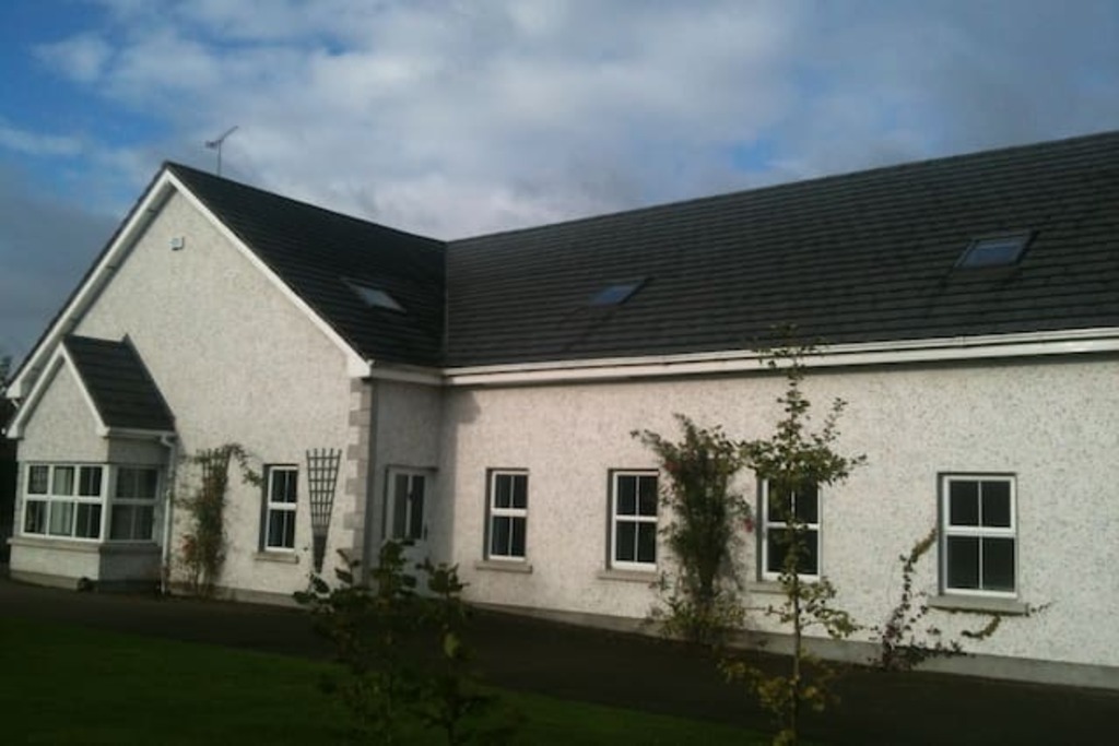 Top 12 Airbnb Vacation Rentals In Carrickmacross, Ireland Updated