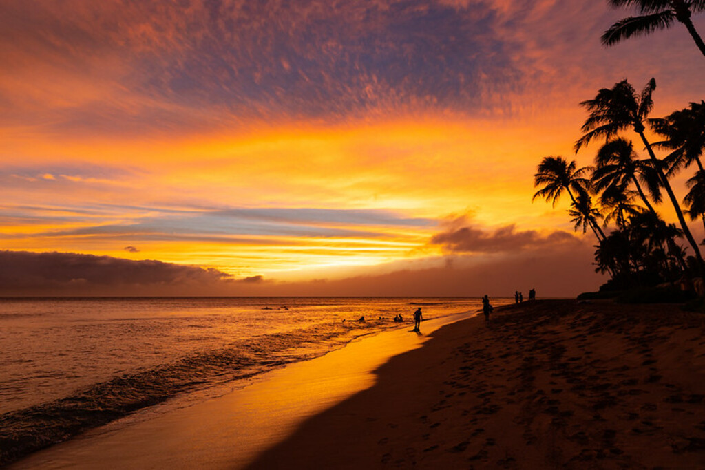 Kaanapali beach sunset on Maui Hawaii