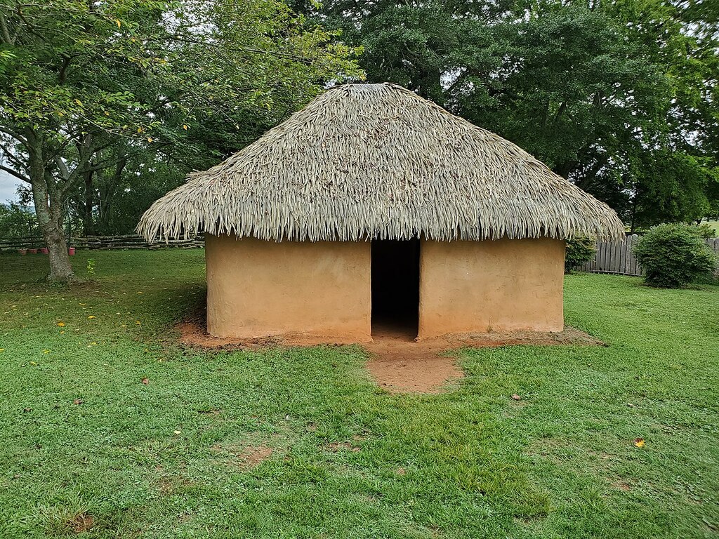 Wattle and daub house, Etowah Indian Mounds