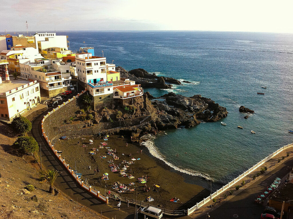 Puerto de Santiago (2)