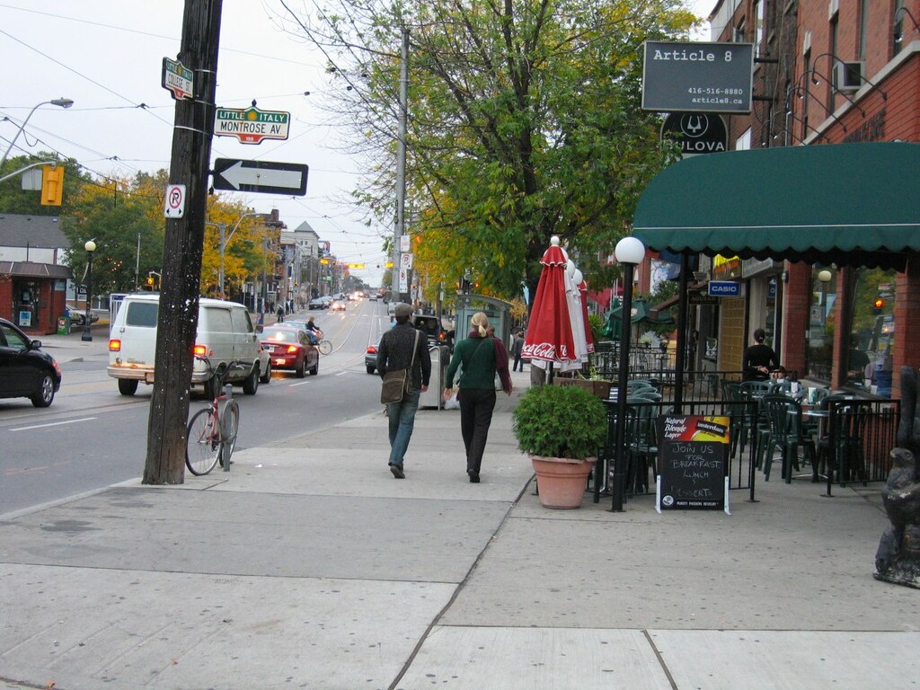 Toronto Little Italy 19 (8438621668)