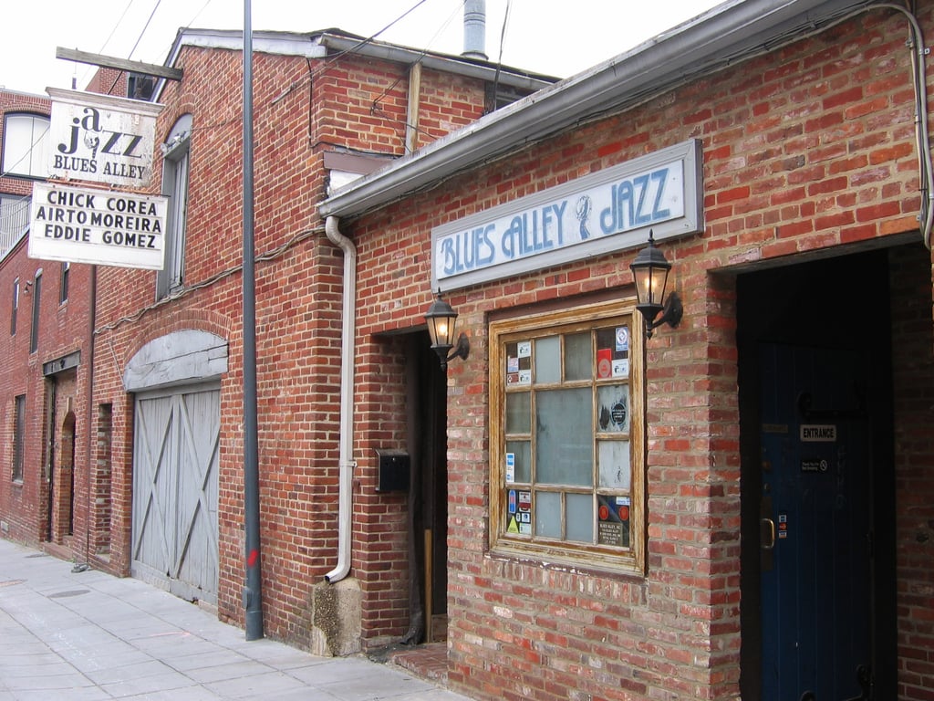 Blues alley