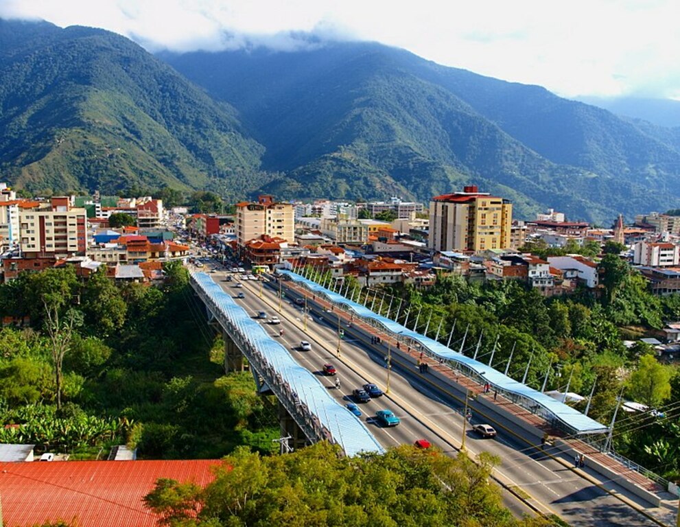 El cruce de las bandas. Merida.