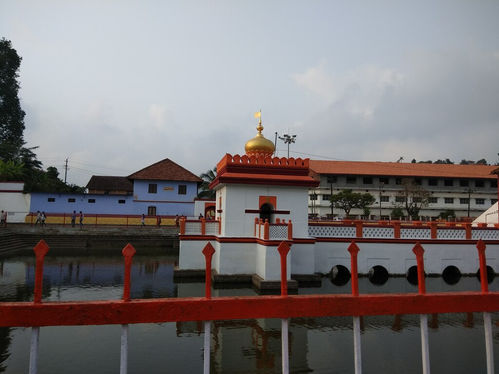 Omkareshwara Temple - Madikeri Coorg
