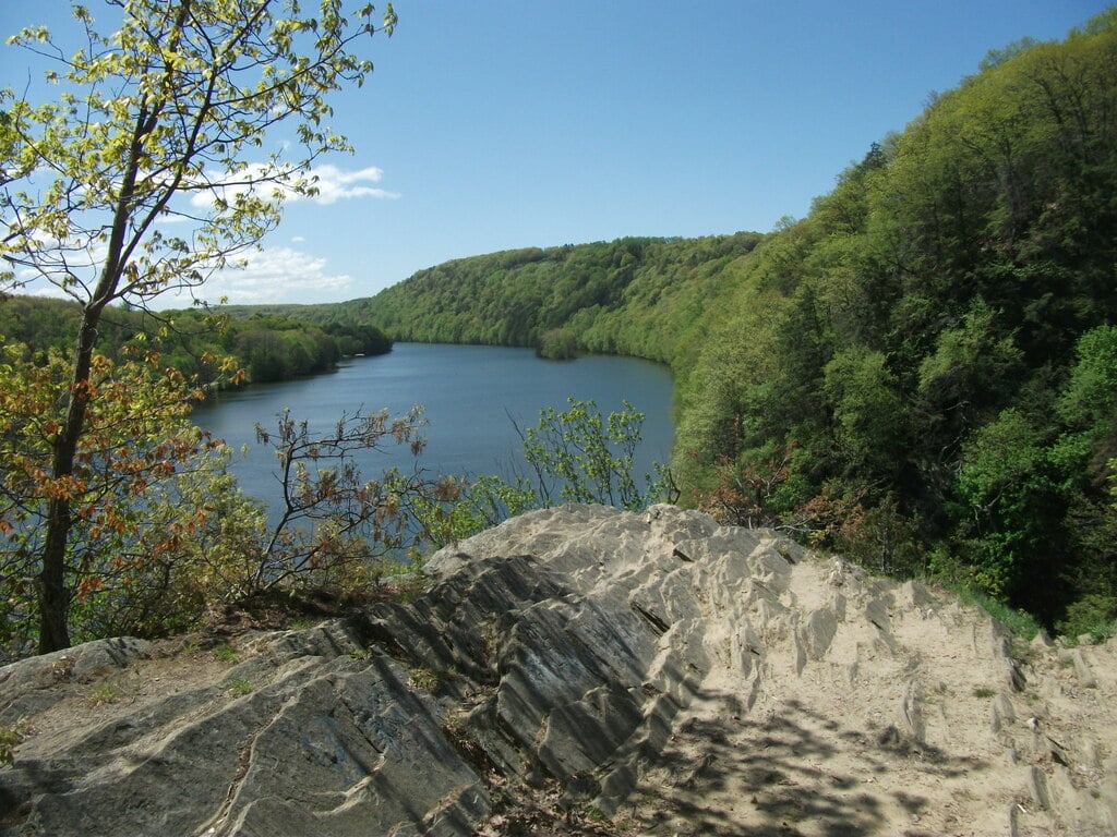 Lovers Leap State Park - Connecticut