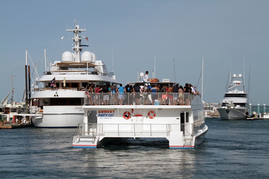 Best Party Boats In New Jersey, USA
