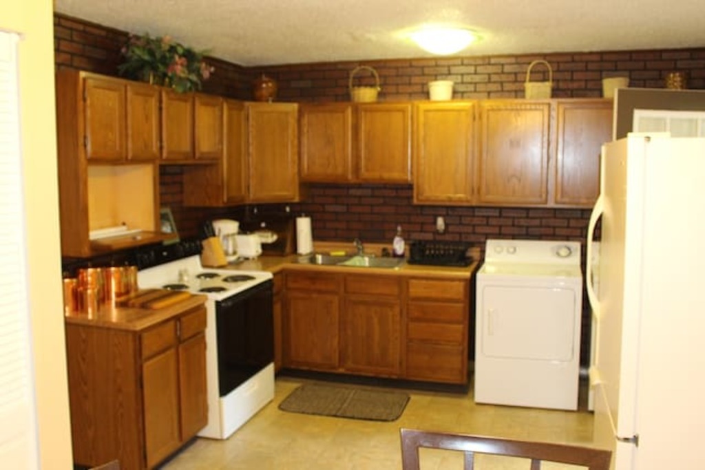 Top 12 Airbnb Vacation Rentals In Hebron, Kentucky Updated 2024 Trip101