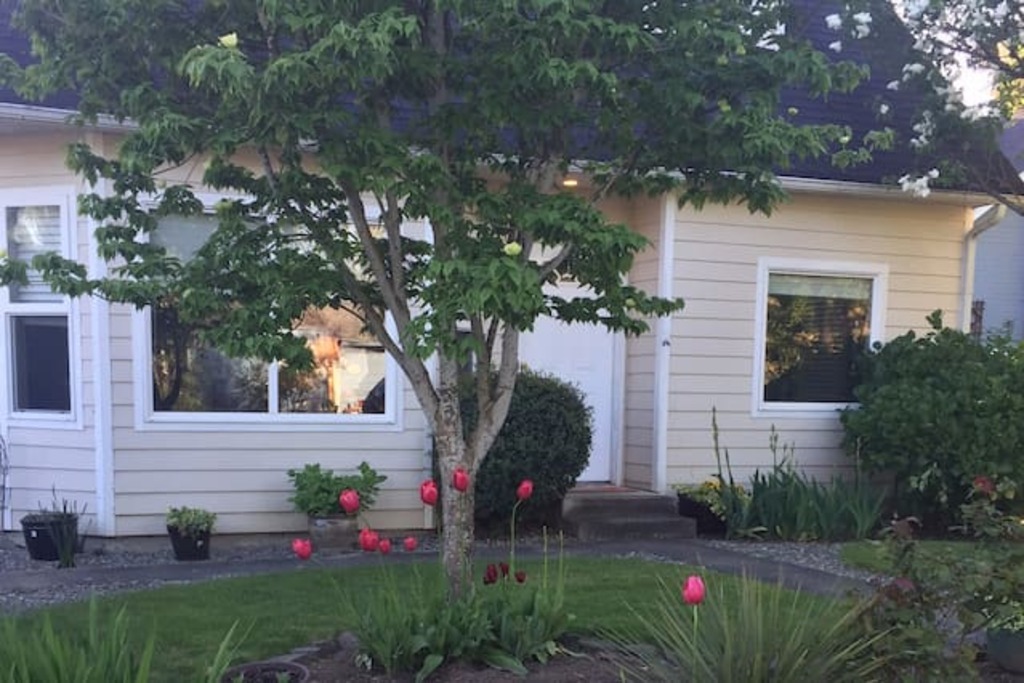 Top 12 Airbnb Vacation Rentals In Bonney Lake, Washington Updated
