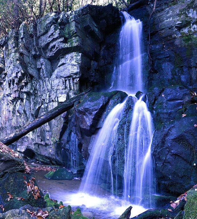 Baskins Creek Falls, November 2012