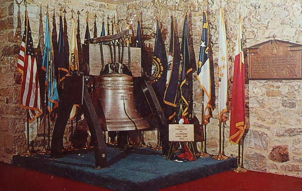 1962 - Liberty Bell Shrine