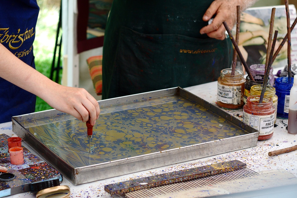 Paper Marbling Tank