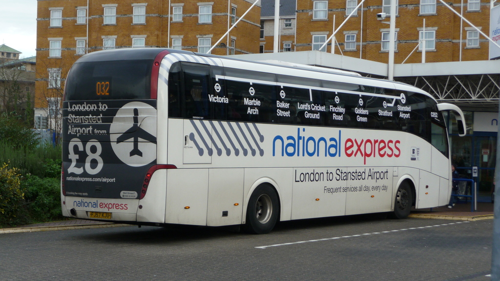 National Express C052 FJ57 KJU rear