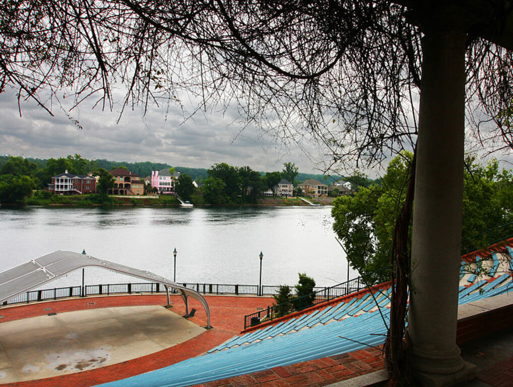 Riverwalk Amphitheater, Augusta, Georgia (7652257250)