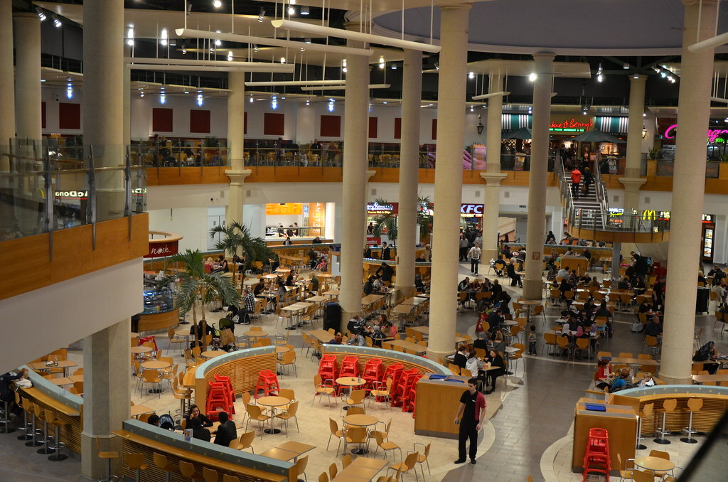 Long view of the Oasis at Meadowhall