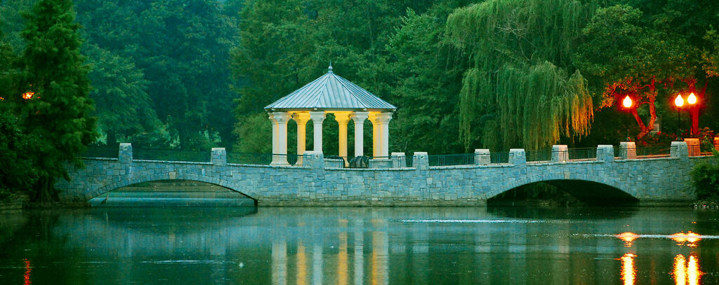 Bridge over lake clara meer