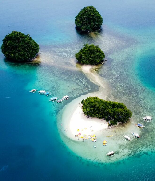 Boslon Island, Britania Group of Islands, Surigao Del Sur