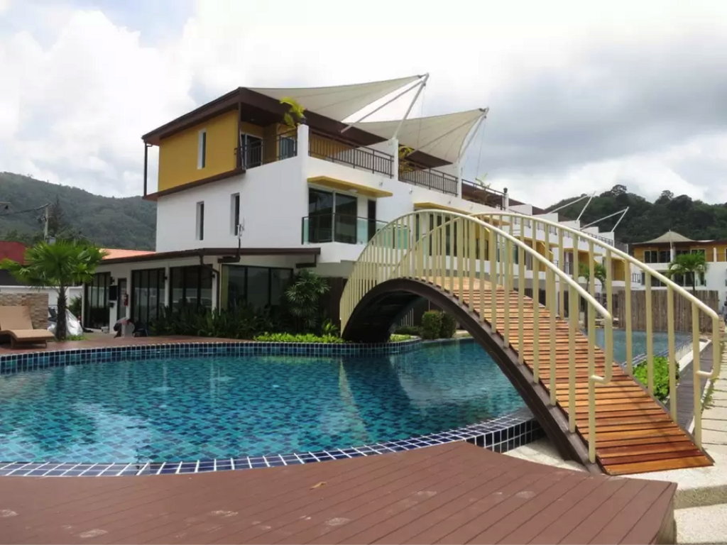 3 BM House Pool et Sauna