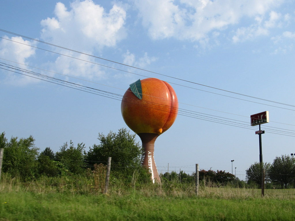Peachoid, Gaffney, South Carolina