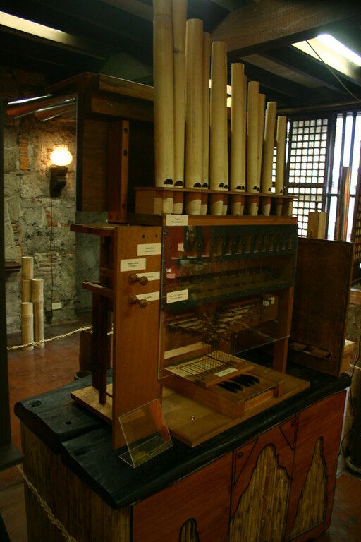 Bamboo Organ Museum, Las Pinas