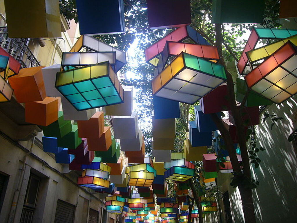 Carrers guarnits Gràcia 2012 - Tordera, Cub de Rubik 2