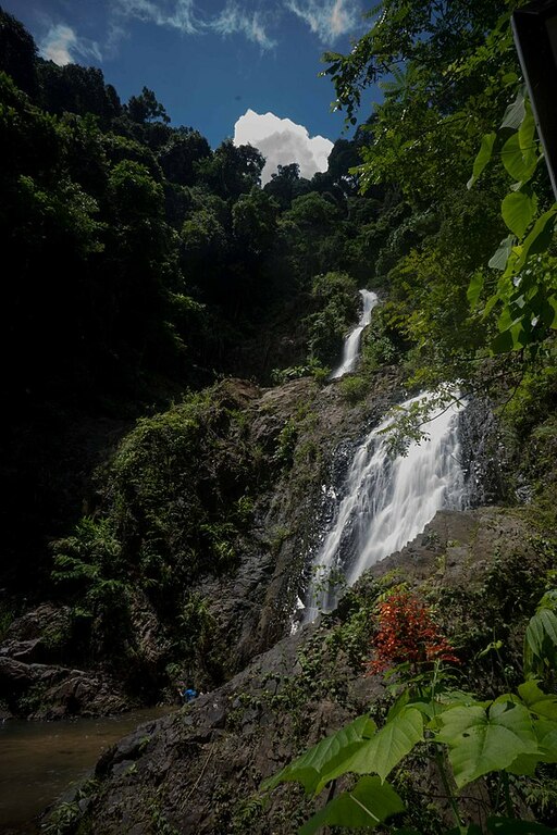 Waterfall Khao Phanom Bencha National Park