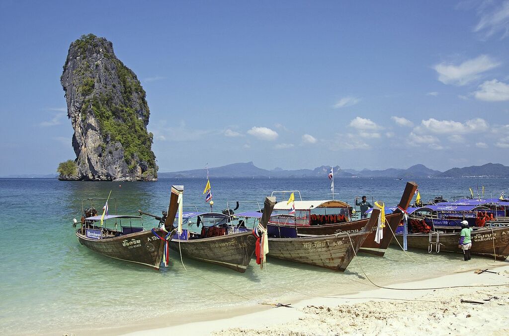 Poda island beach