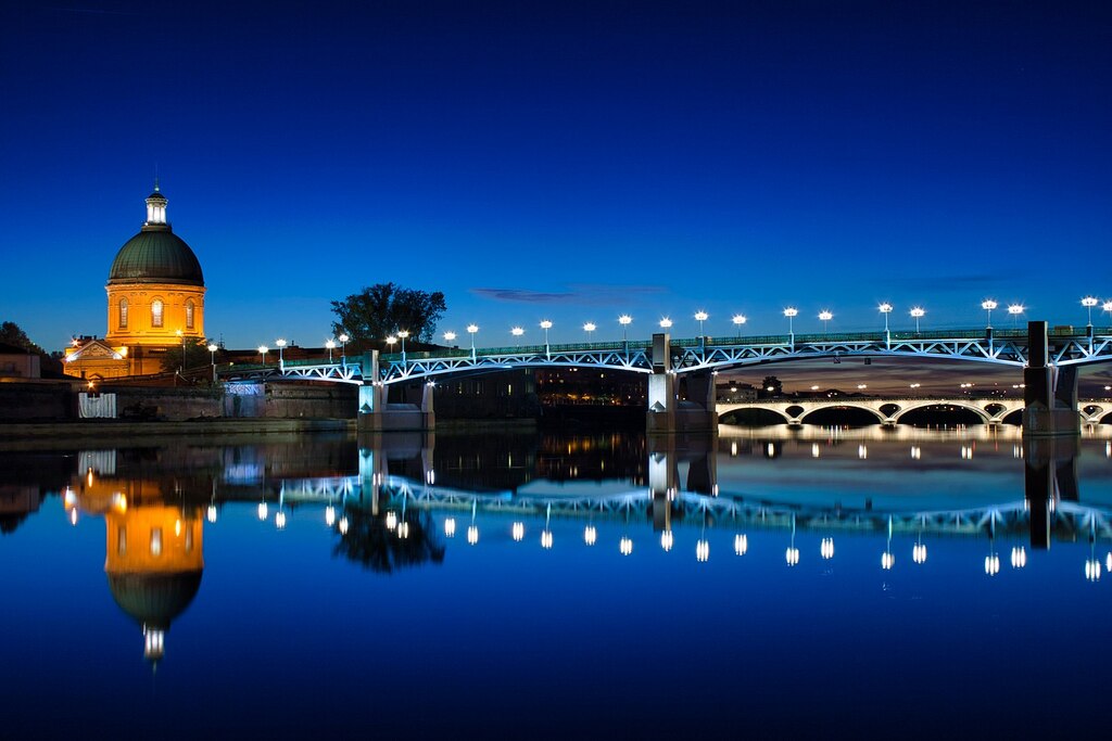 Toulouse garonne nuit