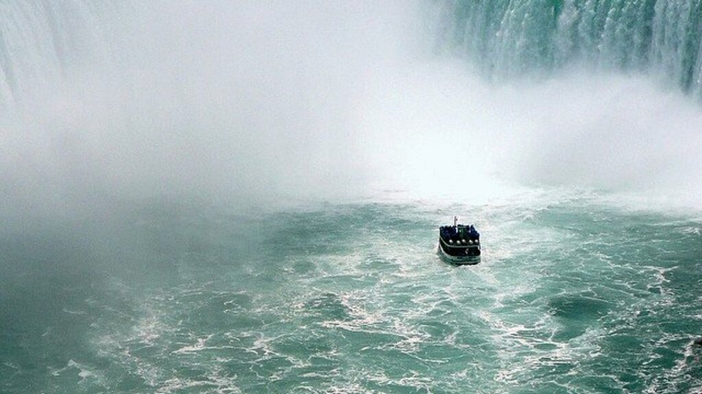Maid of the Mist, Niagara Falls