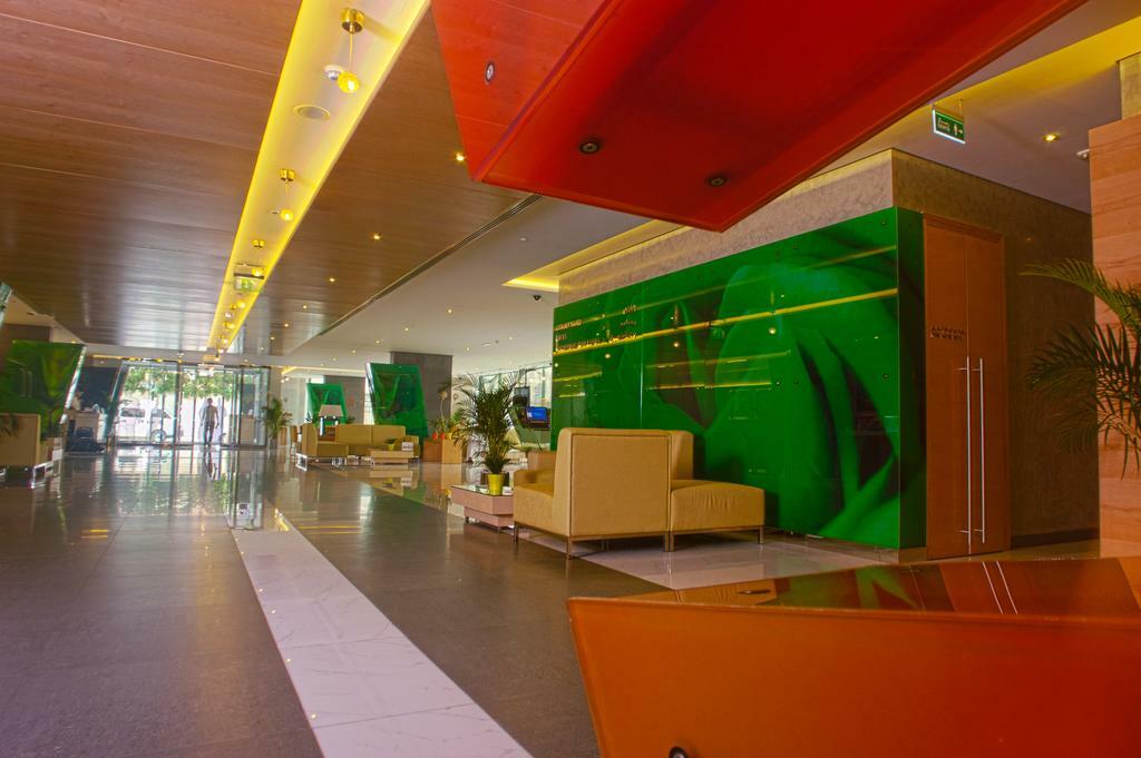 Al Khoory Executive Hotel, Al Satwa