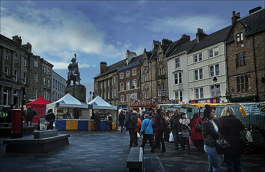 Christmas Market, Durham (23851143031)