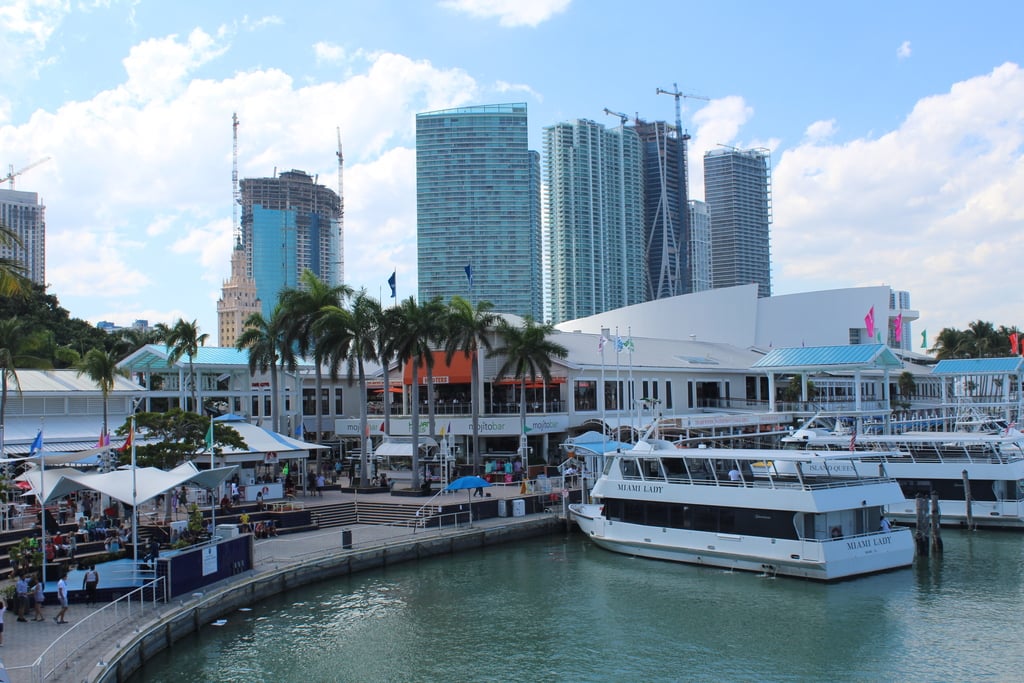 Bayside Marketplace Waterside
