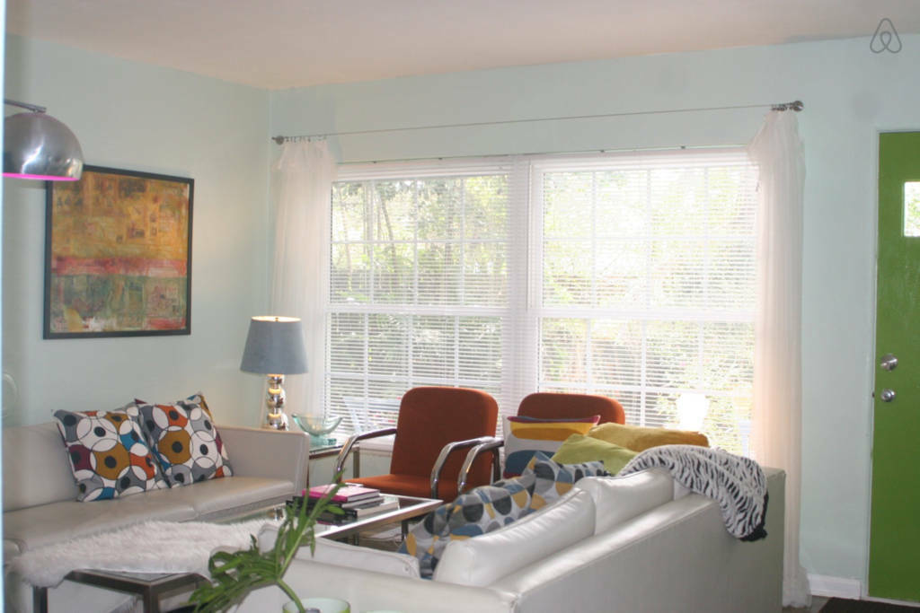 family-friendly townhouse near universal studios
