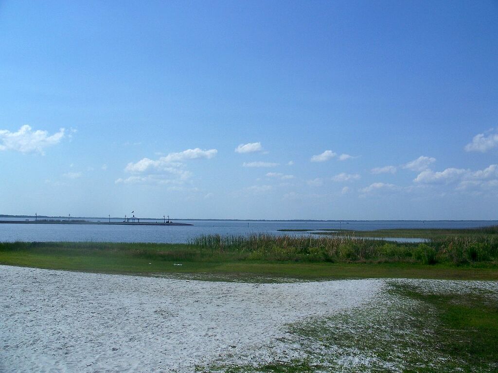 St Cloud FL East Lake Toho01