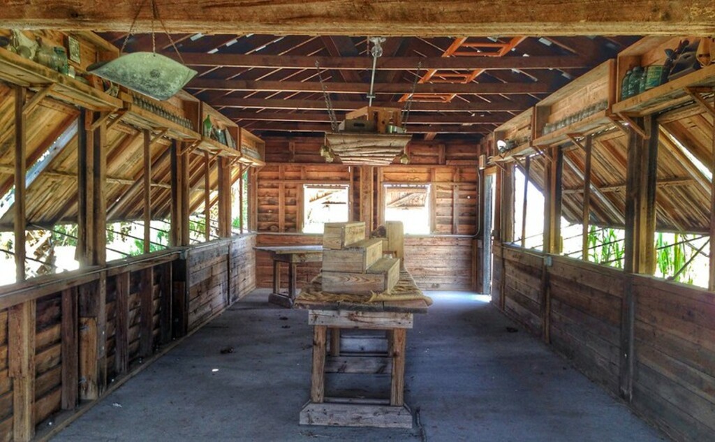 Barn