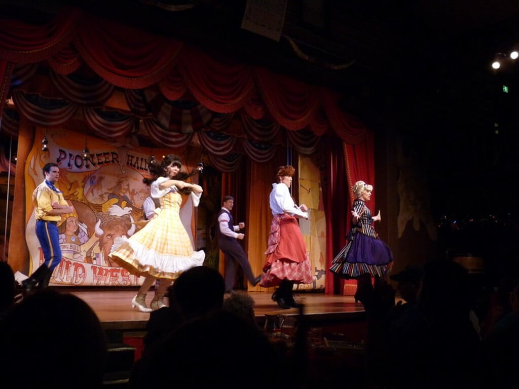 Hoop Dee Doo Revue
