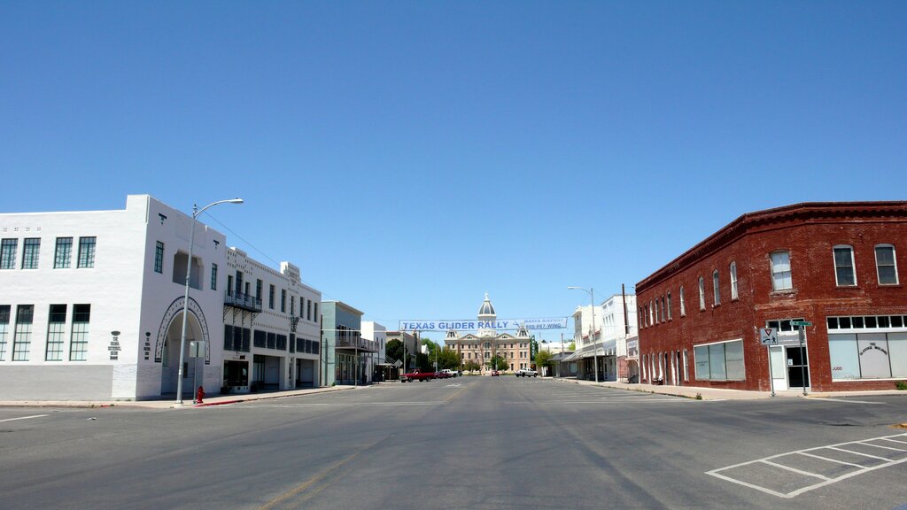 Marfa TX - Highland Ave