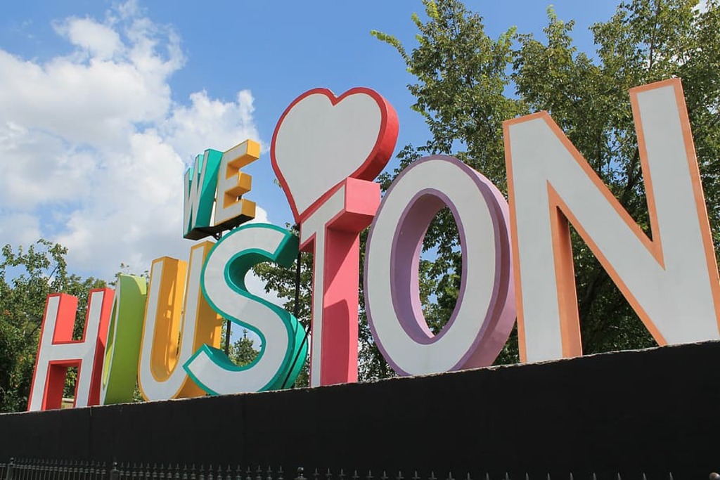 Rooftop restaurants in Houston