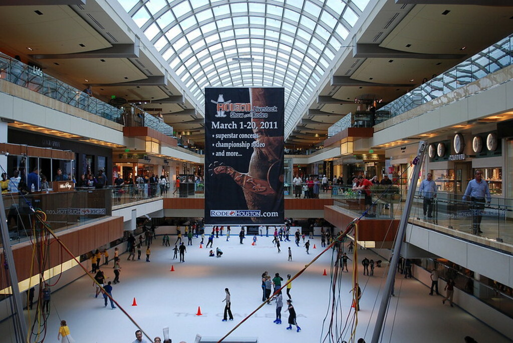 Saturday at The Galleria,  Houston TX