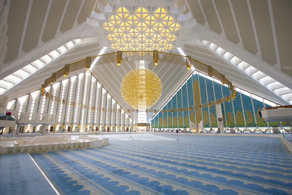 Images from Interfaith Dialogue at Faisal Mosque