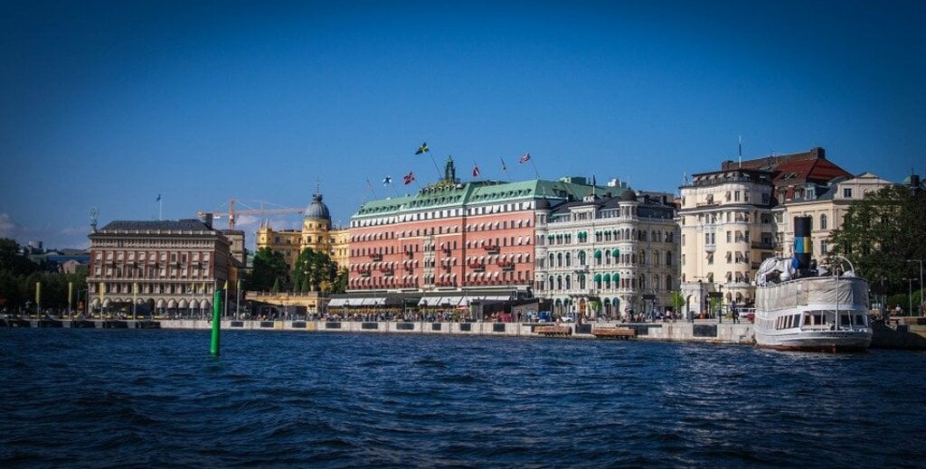 Cadierbaren at the Grand Hotel