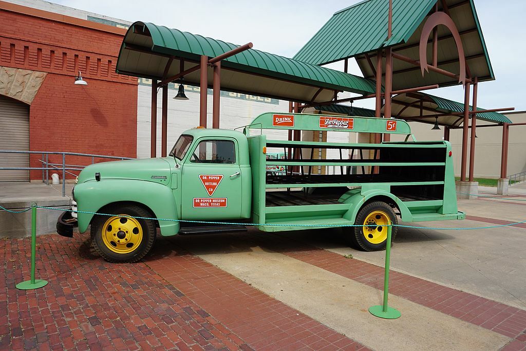 Dr Pepper Museum June 2016 3 (1953 Chevrolet delivery truck)