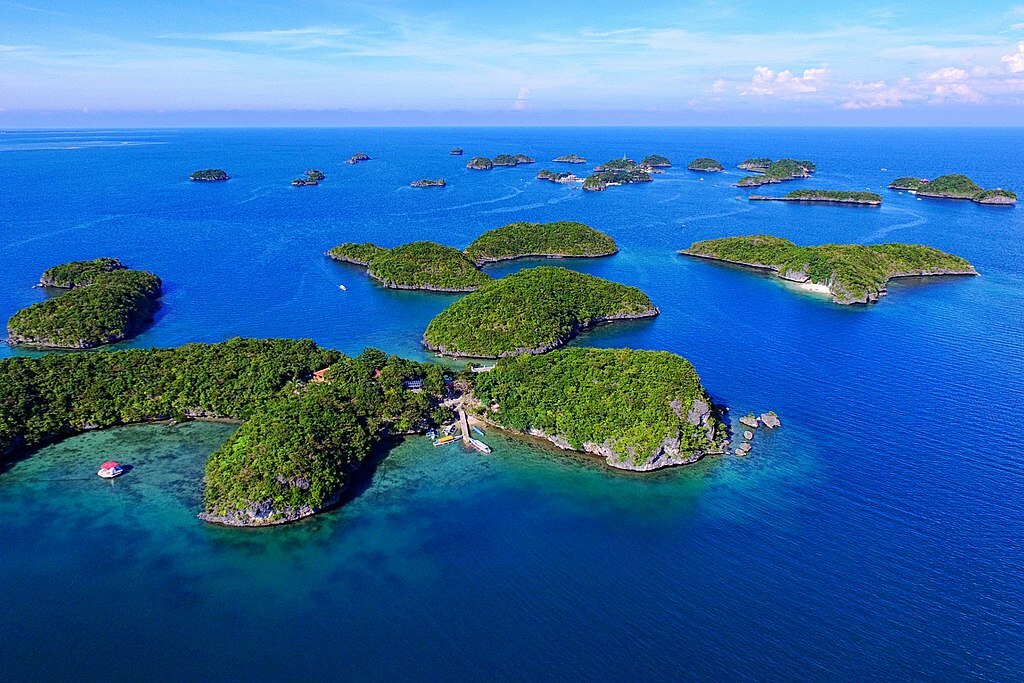 Pangasinan Hundred Islands