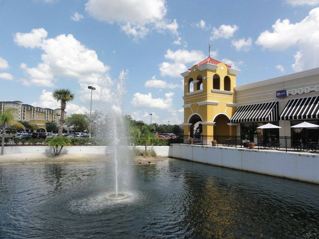 Lake Buena Vista Factory Stores