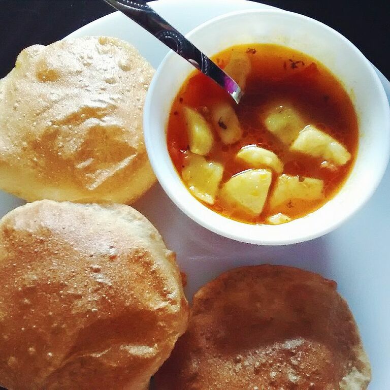 Poori & Aloo Sabji