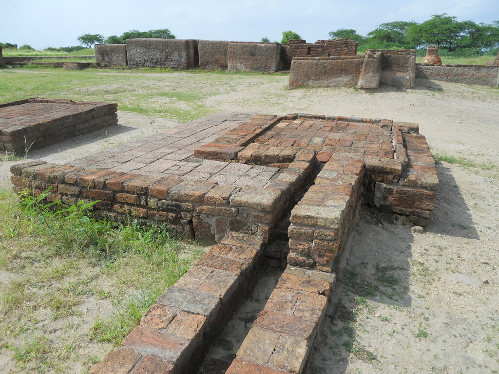 The drainage system at Lothal 2