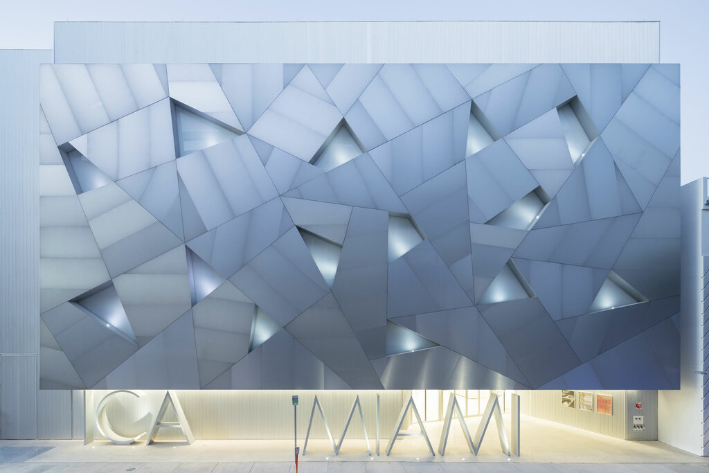 ICA Miami 17-11 2839 03